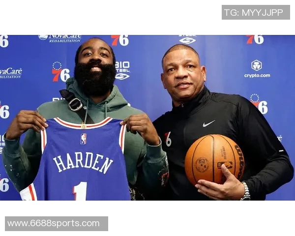 维拉纽瓦谈哈登与皮尔斯谁是更优秀得分手的难解之谜 维拉纽瓦谈哈登与皮尔斯谁是更优秀得分手的难解之谜