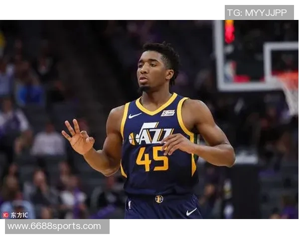 米切尔上半场表现平平仅得10分7投3中三分球命中率低迷