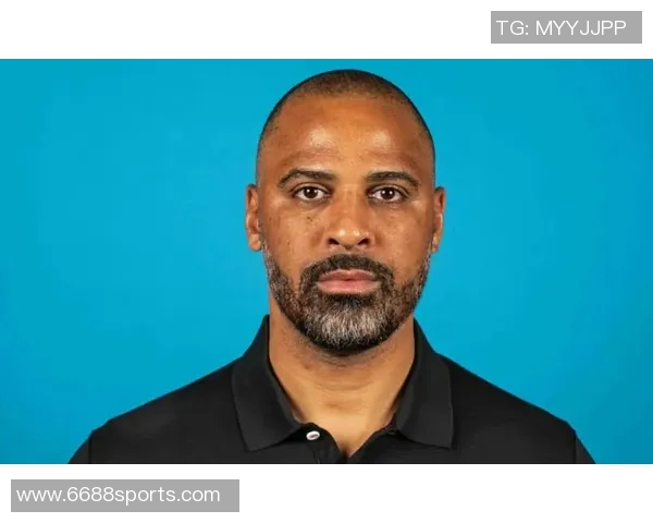 乌度卡寄语阿门:保持自信发掘进攻空间提升攻击性展现个人风采 乌度卡寄语阿门:保持自信发掘进攻空间提升攻击性展现个人风采