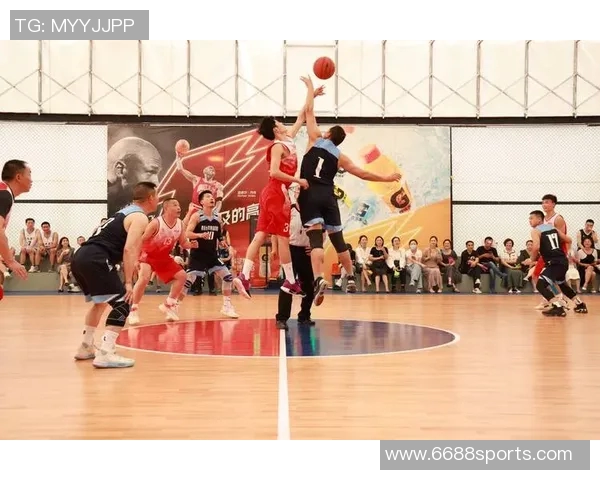 翟若云强调篮球团队精神的重要性团结协作是赢得比赛的核心要素